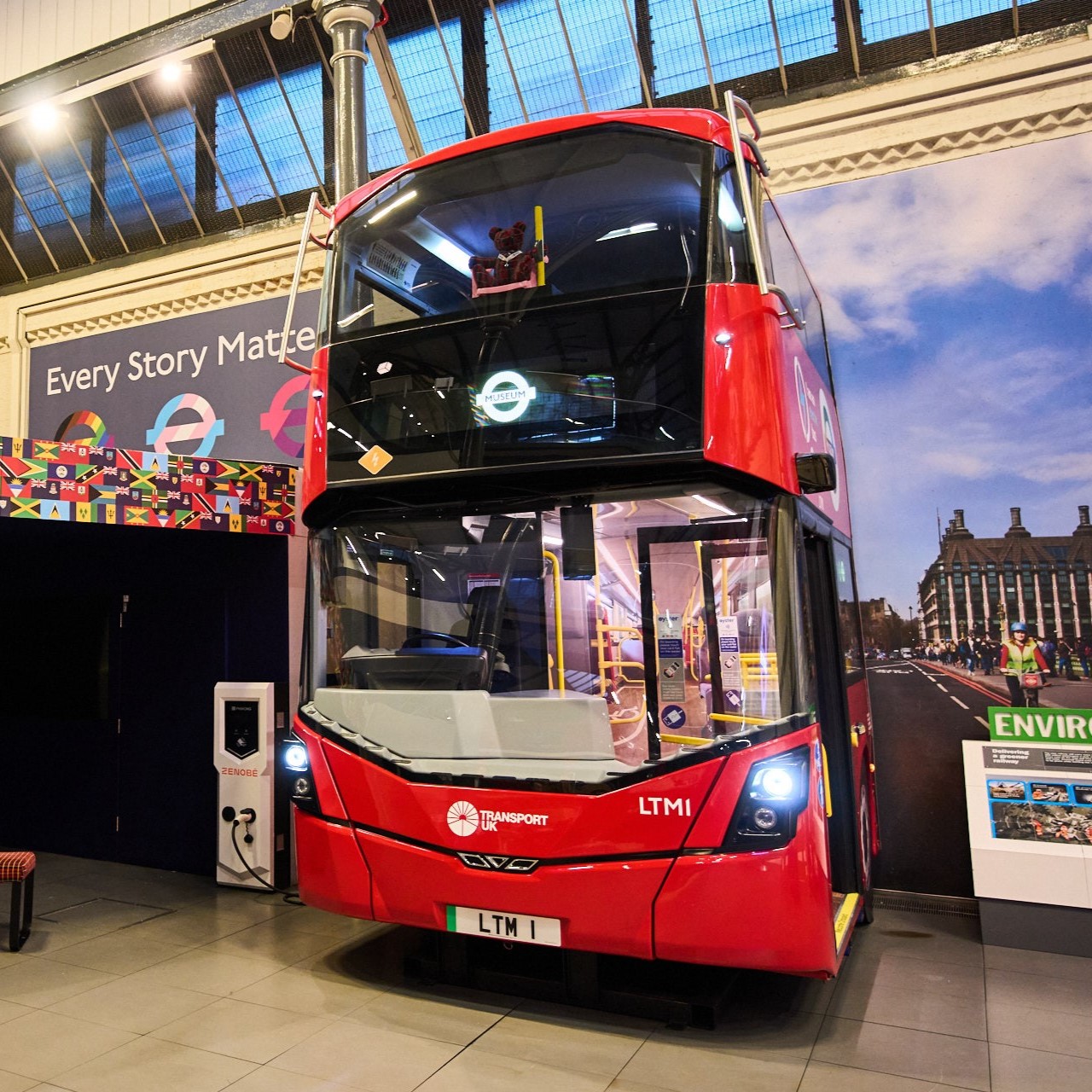 Bus Sq